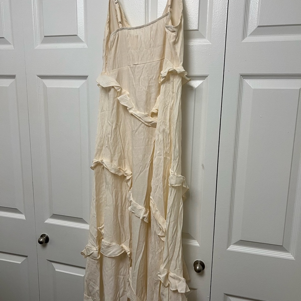 SHEIN duster - Picture 2 of 4